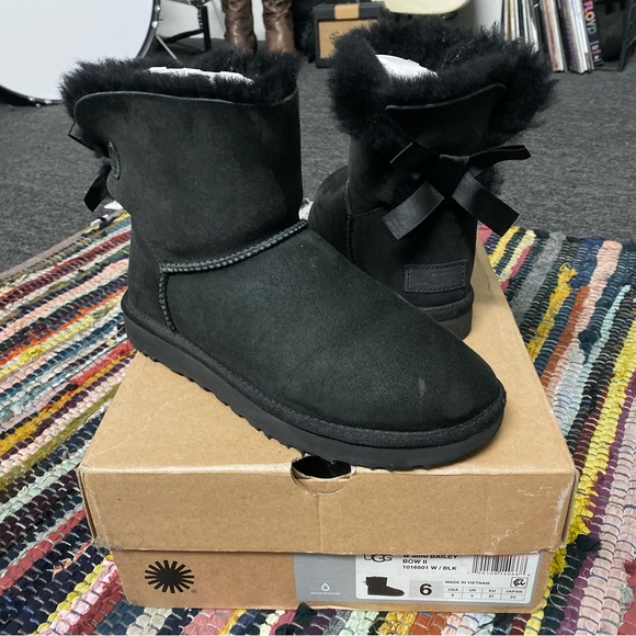 UGG Shoes - Ugg Mini Bailey Bow